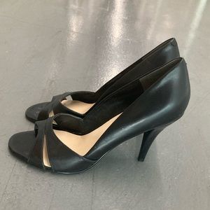 Nine West Black Leather Open Peep Toe Heels Sz 8.5